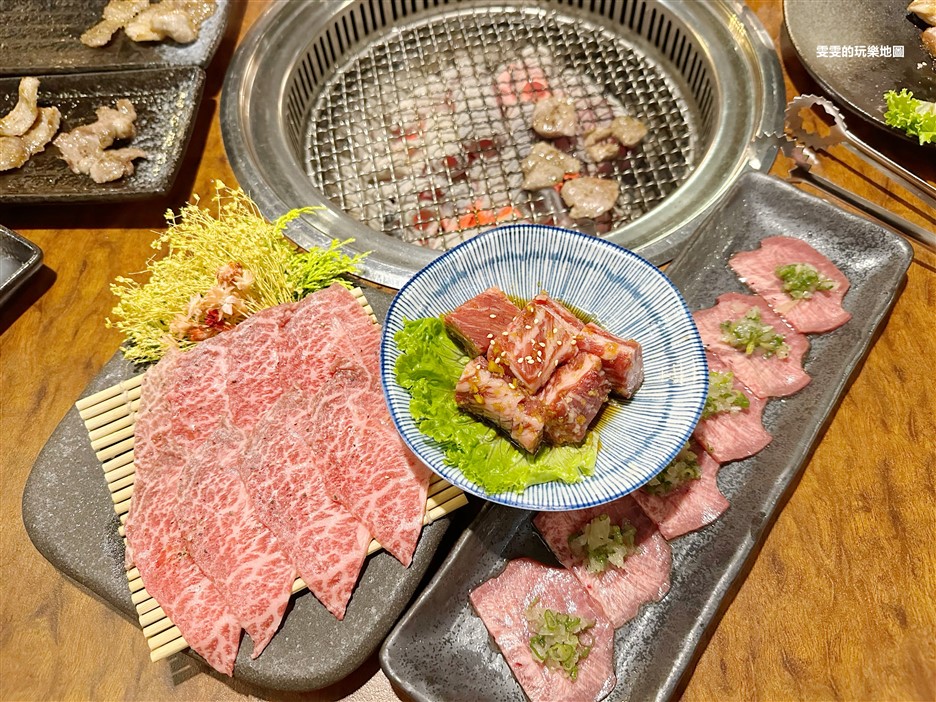 桃園中壢。嗜燒肉Shi yakiniku，提供專業桌邊服務 @雯雯的玩樂地圖