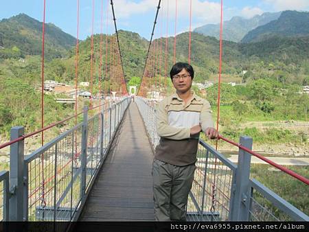 [苗栗南庄]向天湖+看不見盡頭的東河吊橋 @雯雯的玩樂地圖