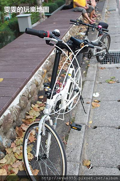 [新竹市]青草湖~騎乘腳踏車漫遊享受湖光山色好風光 @雯雯的玩樂地圖