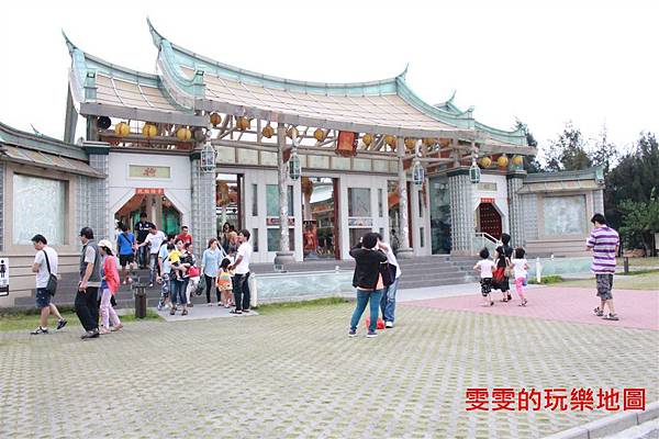 [彰化鹿港]台灣護聖宮玻璃媽祖廟~全台唯一一間玻璃製作而成的廟 @雯雯的玩樂地圖
