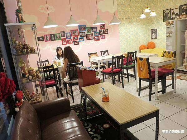 [桃園區]老咩咖啡廳~聽說是間吃了會噴發少女心的療癒系甜點店 @雯雯的玩樂地圖